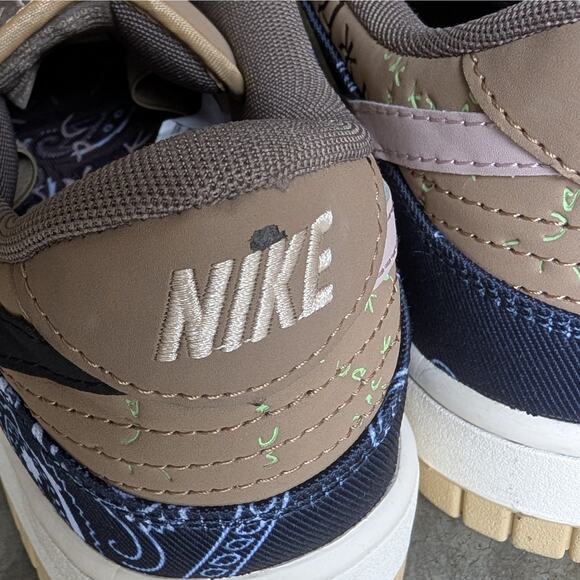 Nike Travis Scott x SB Dunk PRM QS Low Cactus Jack Sneakers, size 13.5 - Picture 7 of 7